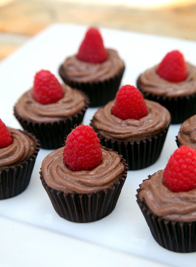 Chocolate-Mousse Cups