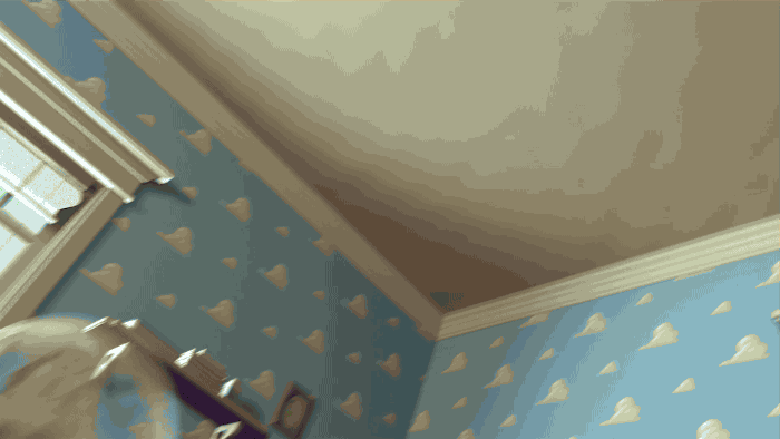 Toy Story: When Buzz Learns He Can't Fly