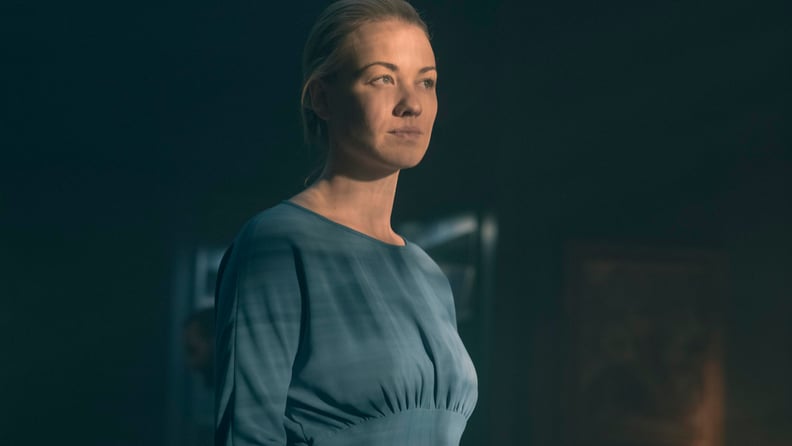 THE HANDMAID'S TALE, Yvonne Strahovski, 'Women's Work', (Season 2, ep. 208, aired June 6, 2018). photo: George Kraychyk / Hulu / courtesy Everett Collection