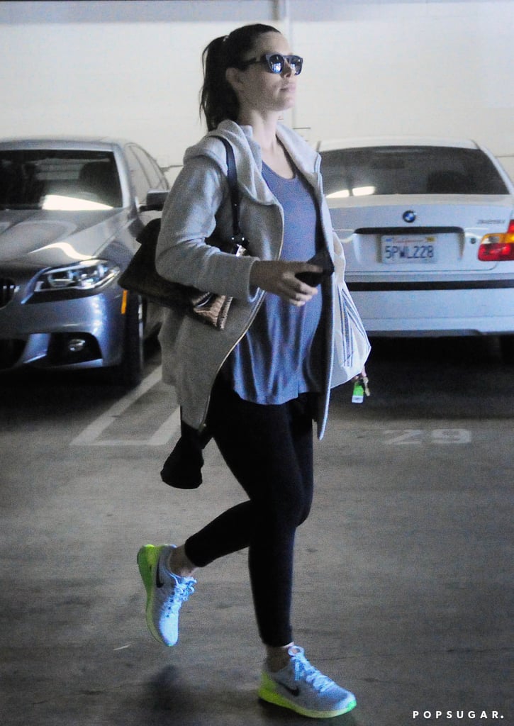 Pregnant Jessica Biel Leaving Office In La 2015 Popsugar Celebrity 7450