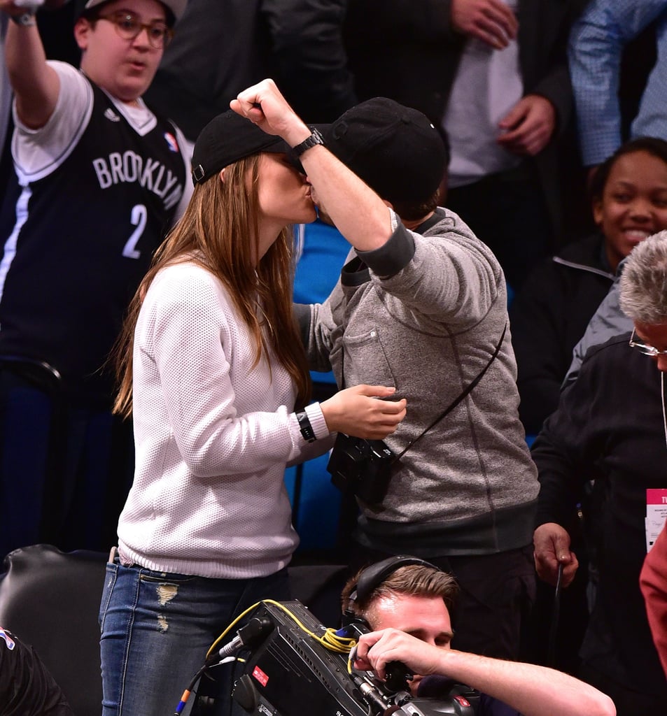 Olivia Wilde and Jason Sudeikis Kiss at Brooklyn Nets Game