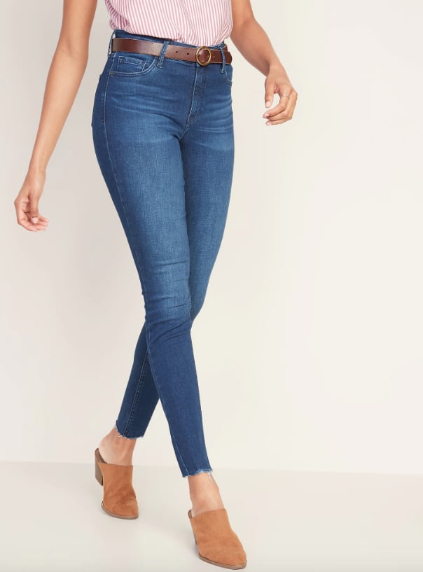 Mid-Rise Built-In Sculpt Rockstar Raw-Hem Super Skinny Jeans