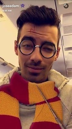 Joe Jonas: joseadam