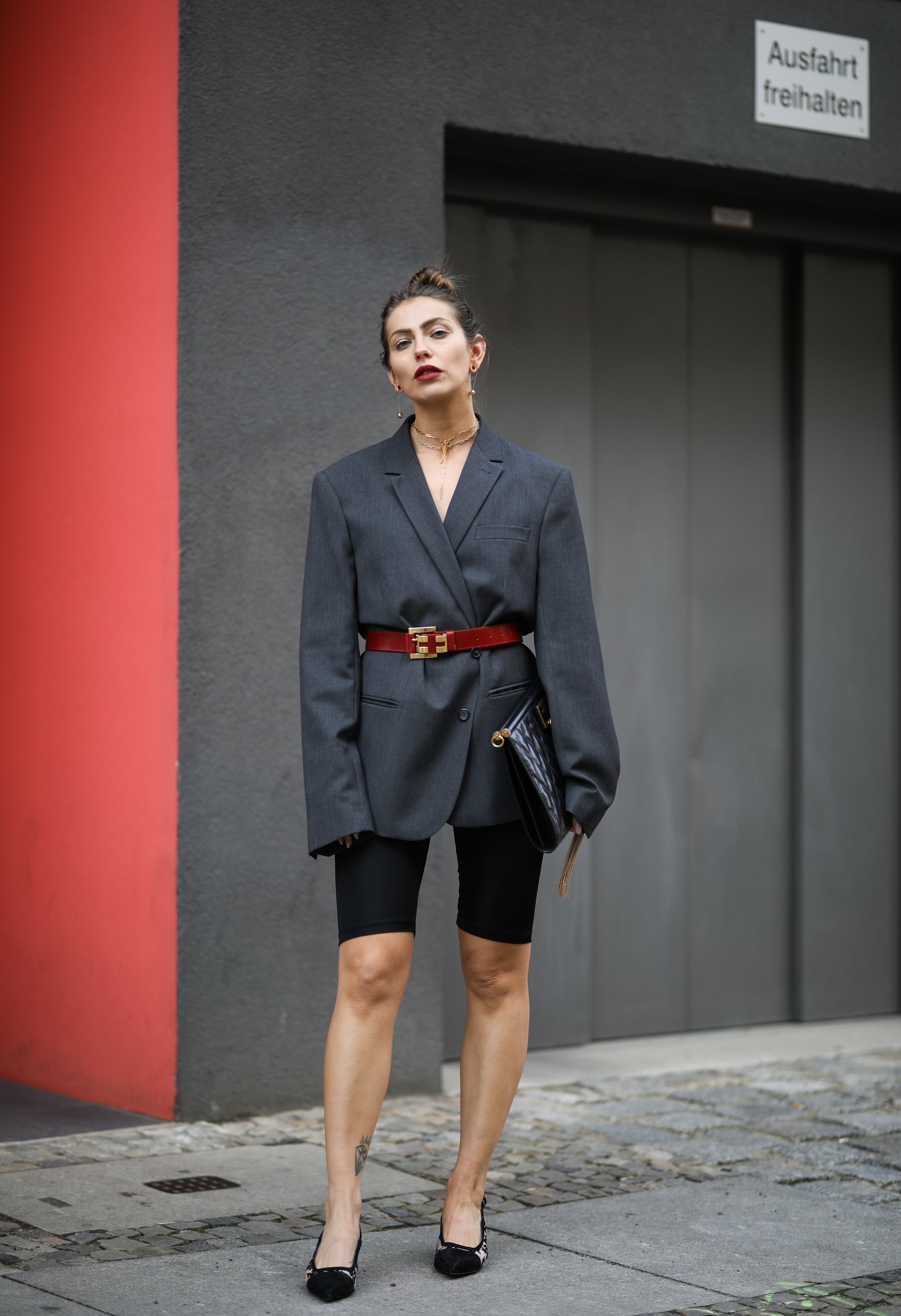 How to Wear Oversize Blazer