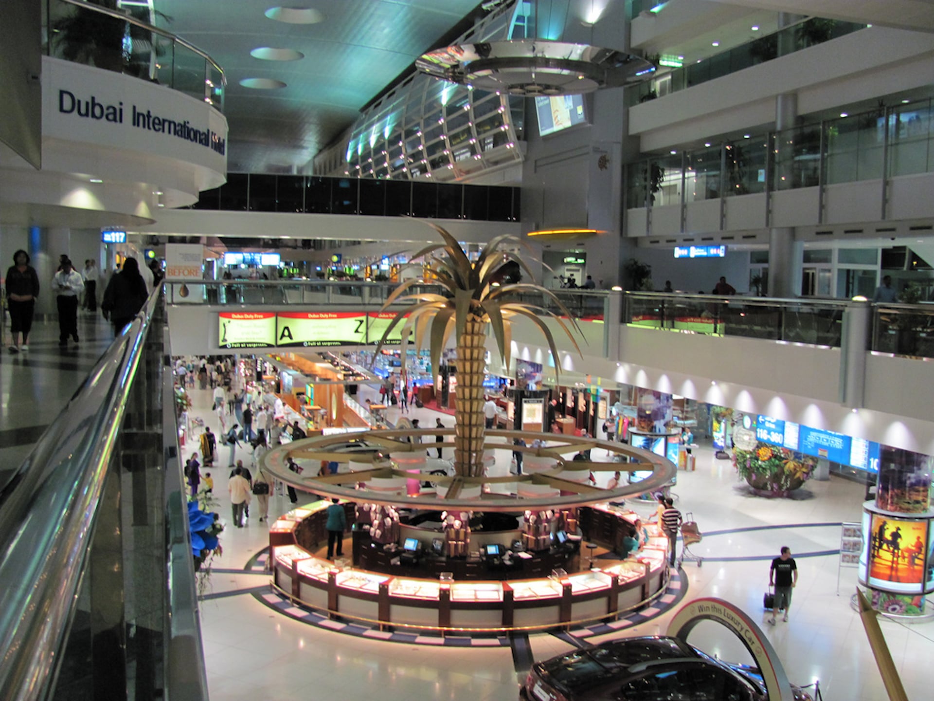 What Are The Best Airports in The World? POPSUGAR Middle East Smart