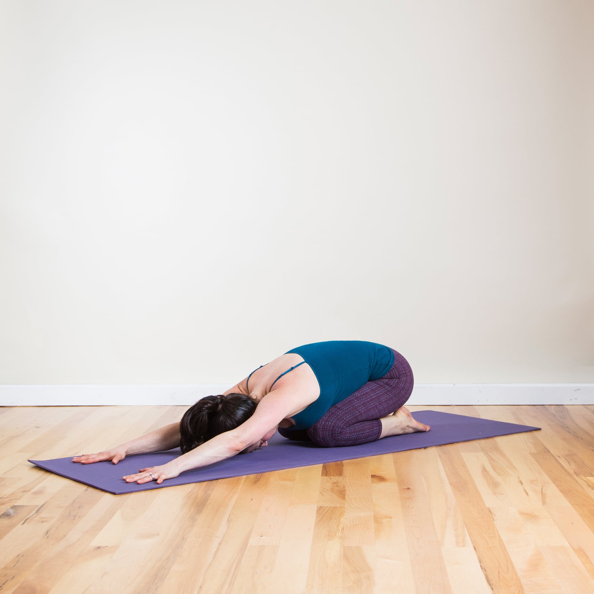 CHILD'S POSE (Balasana) | Personnage