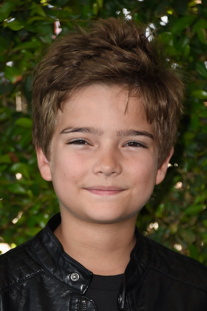 Elias Harger as Max Fuller