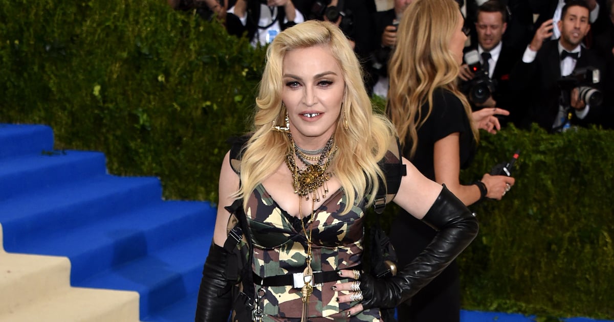 Madonna shares a rare family photo with her 6 children to celebrate Thanksgiving