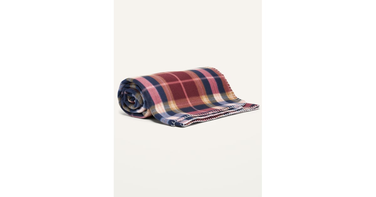 Old Navy Cozy Patterned Performance Fleece Blanket Performance Fleece