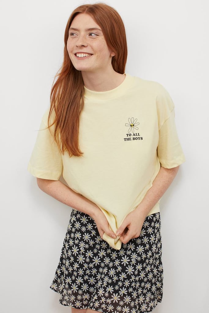 之前所有的男孩我爱x H&M印花t恤——黄色