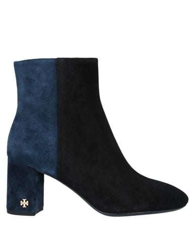Tory Burch Ankle Boots | 9 Chic Boot Trends to Kick-Start the New Season in  Style | POPSUGAR Fashion Photo 46