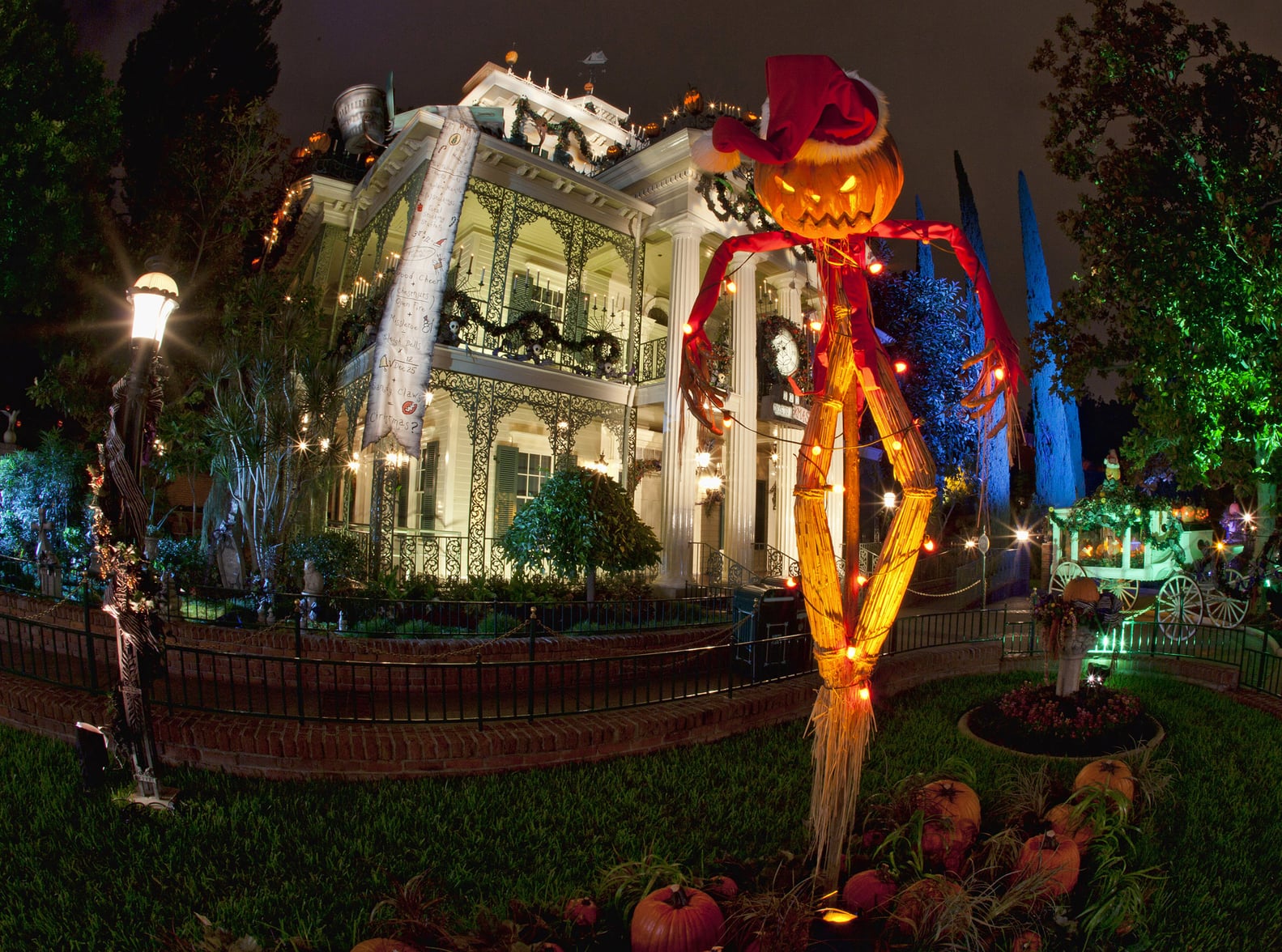 Disney's Happiest Haunts Tour POPSUGAR Smart Living
