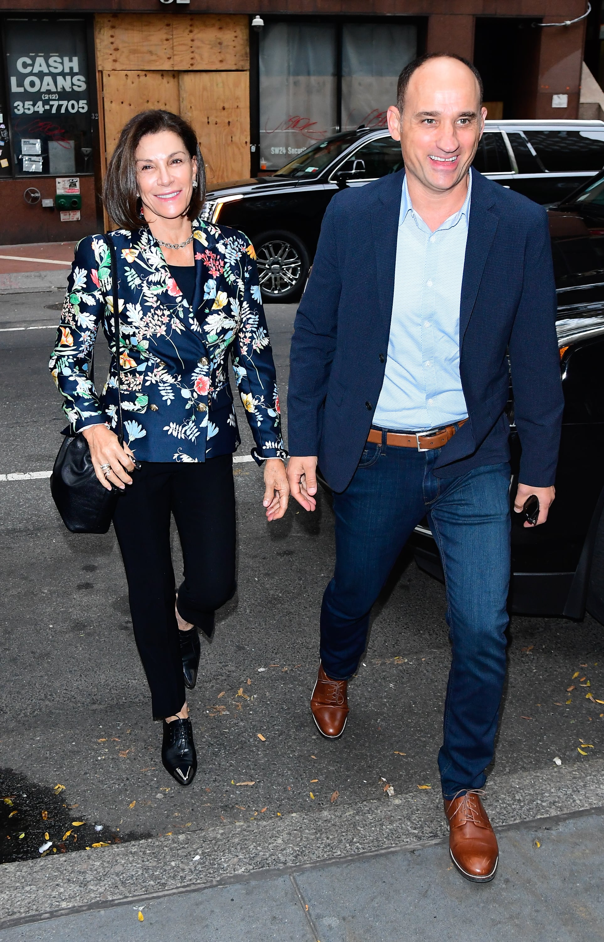 NEW YORK, NY - SEPTEMBER 16:  Hilary Farr and David Visentin are seen outside the Today show on September 16, 2019 in New York City.  (Photo by Raymond Hall/GC Images)