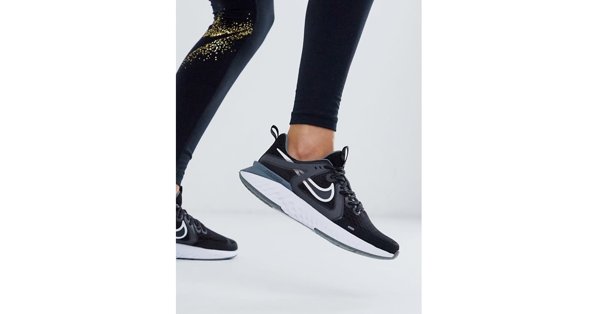 nike legend women's trainers