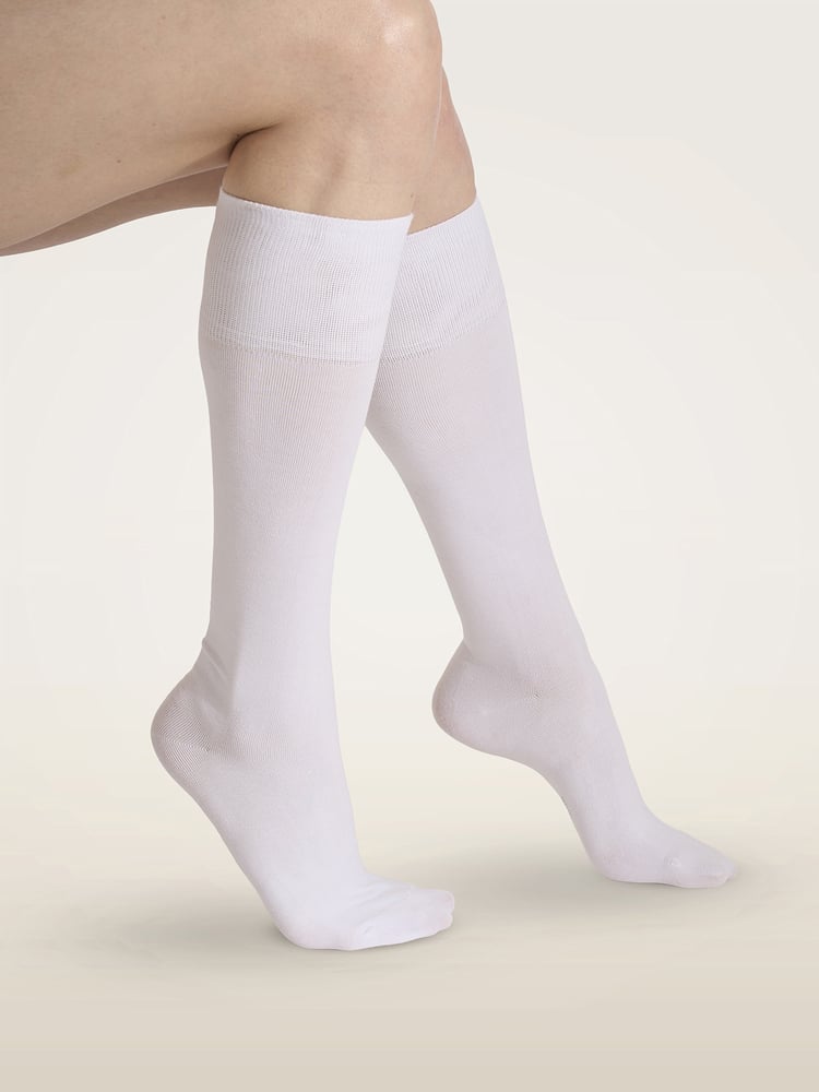 Wolford Stretch Cotton Knee-Highs in White