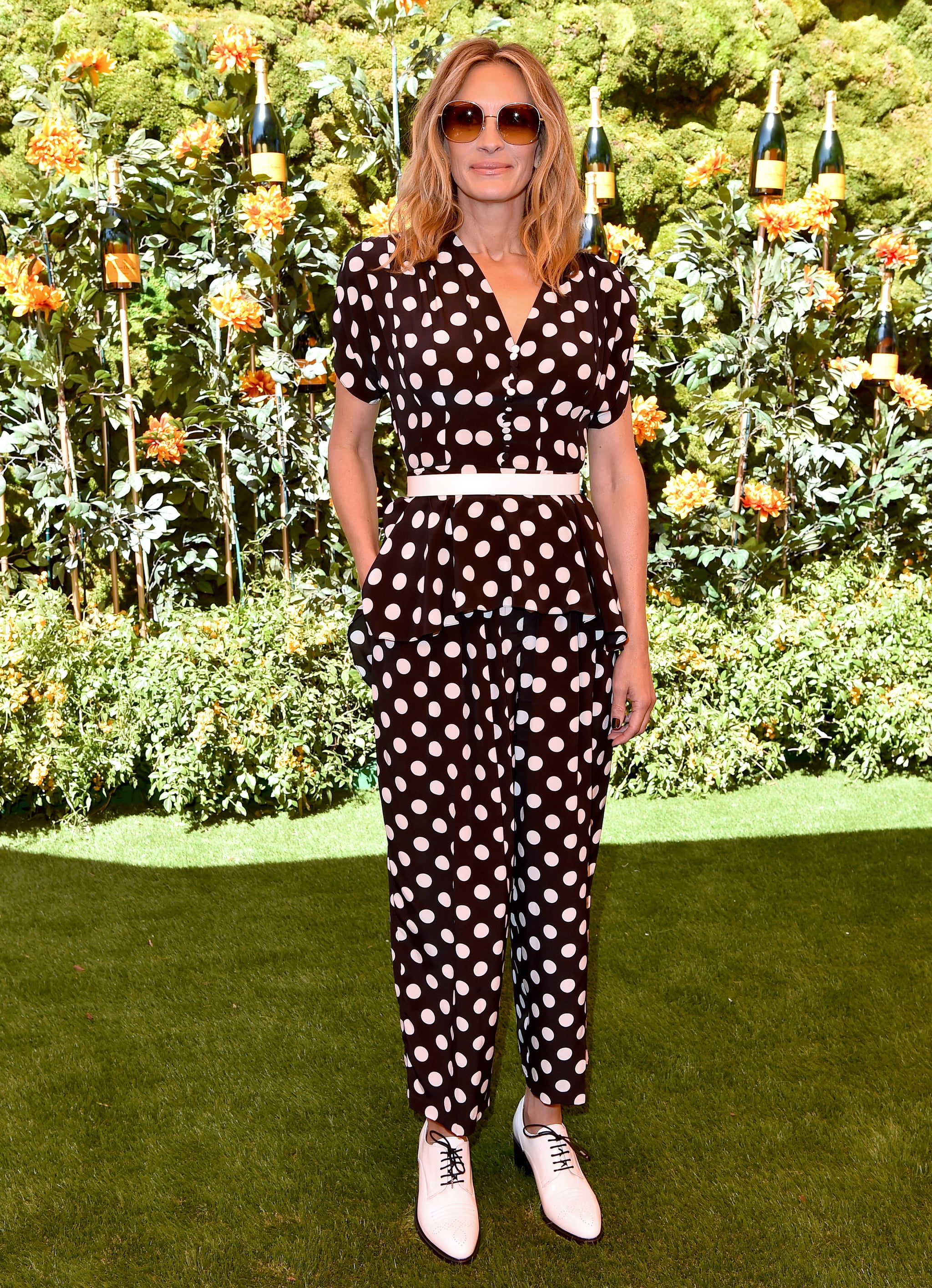 (probably a 90s recreation of the look) full skirt. Julia Roberts Pretty Woman Polka Dot Dress . Julia Roberts Channels Her Inner Pretty Woman In Polka Dots Popsugar Fashion