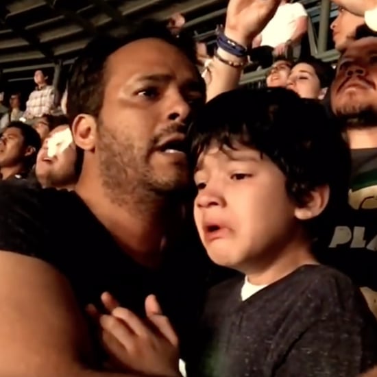Boy With Autism Becomes Emotional at a Coldplay Concert