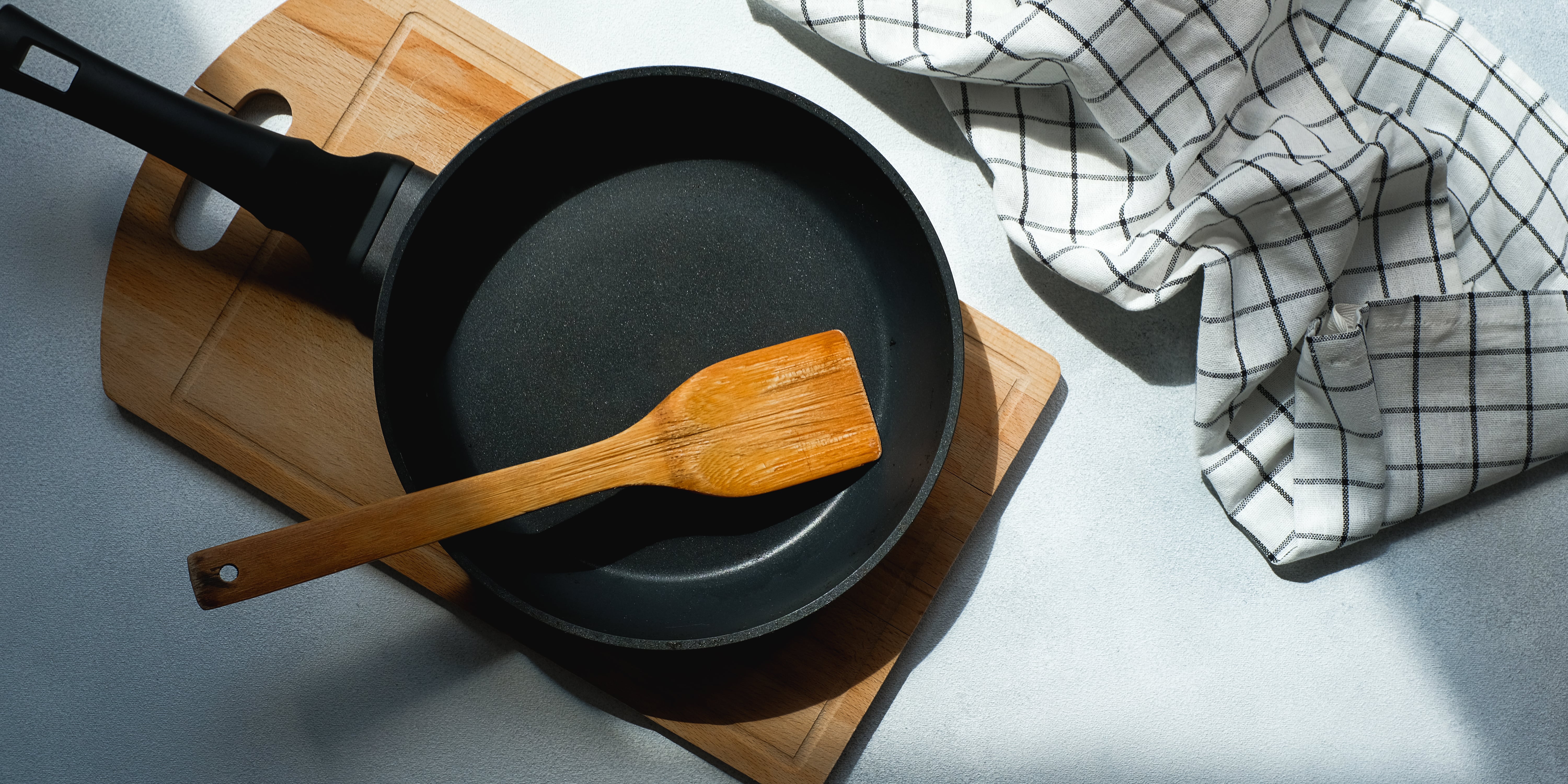 How to Clean a Cast Iron Skillet | POPSUGAR Home - Vimarsana News