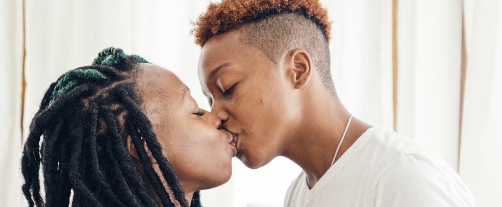 What Is a Slow Burn Relationship? A Therapist Explains