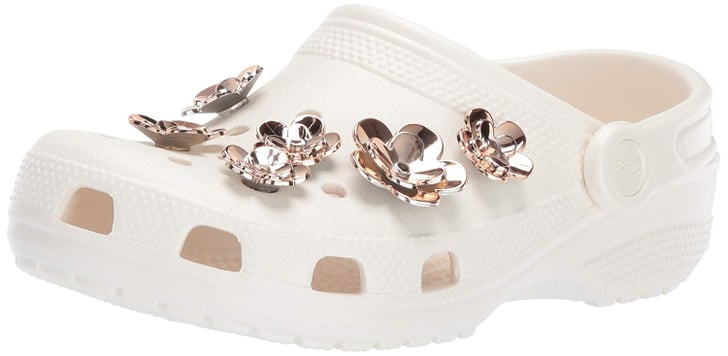 Classic radiant clog outlet