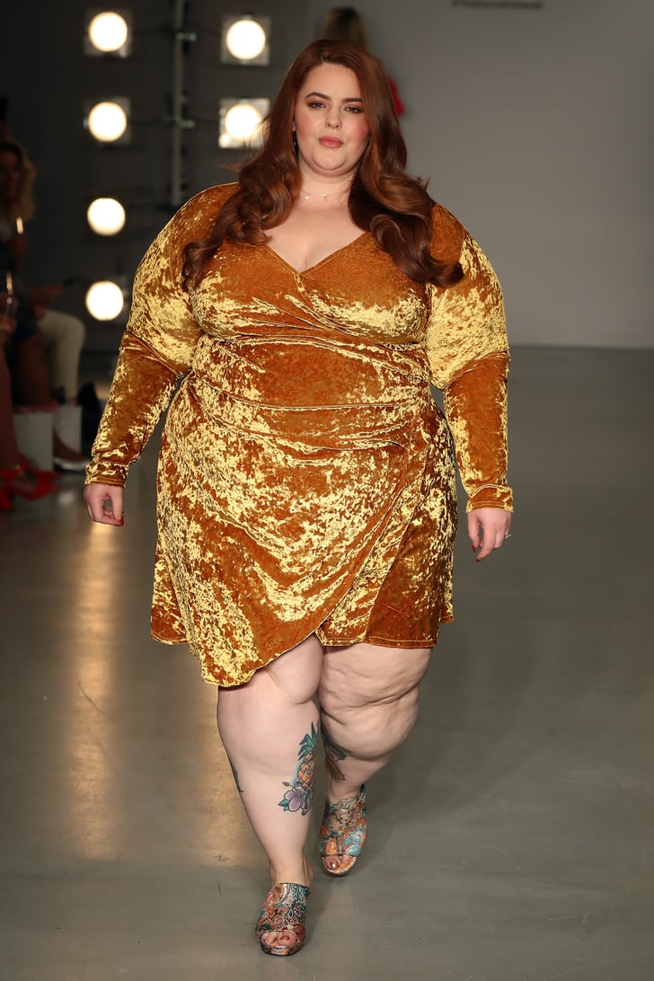 plus size model runway walk