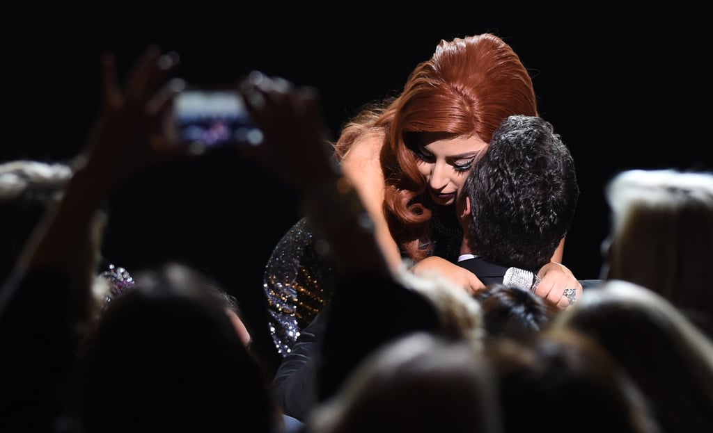 Lady-Gaga-hugged-Taylor-during-her-New-Y
