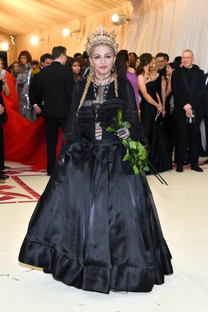 Madonna-Jean-Paul-Gaultier-Met-Gala-Dres