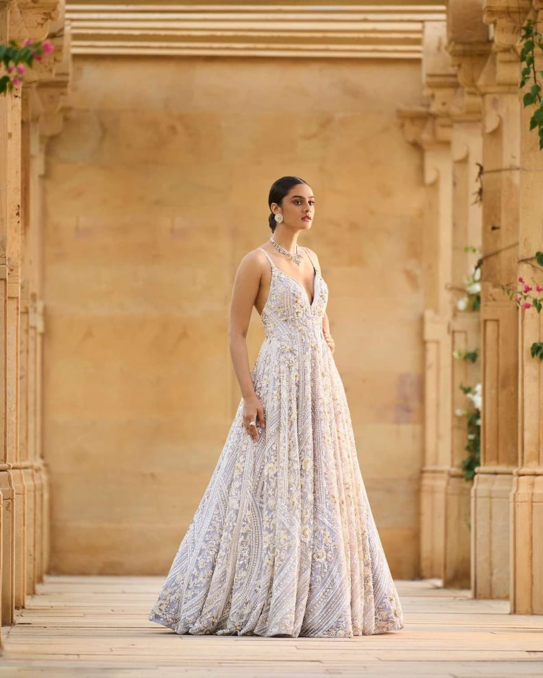 Bridal Trends 2023: Gilded Glamour