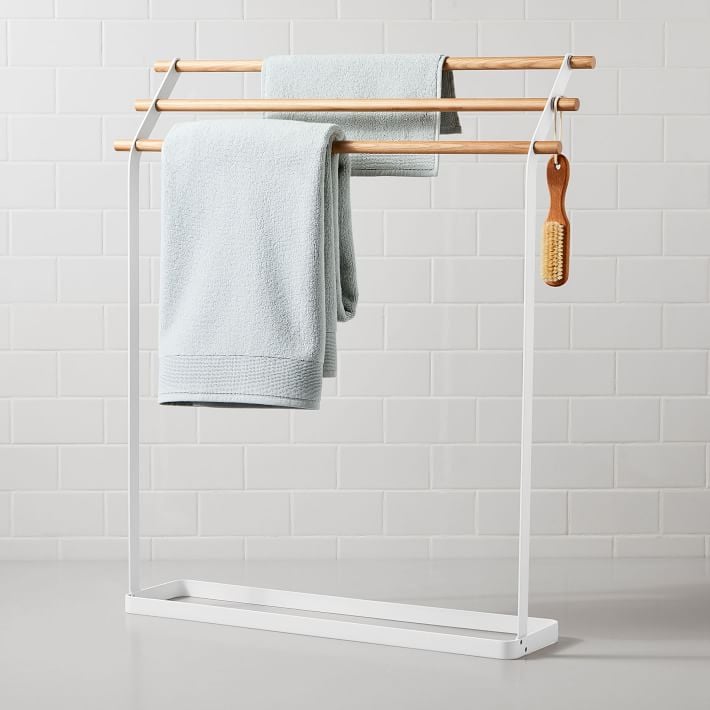 Yamazaki Standing Bath Towel Hanger