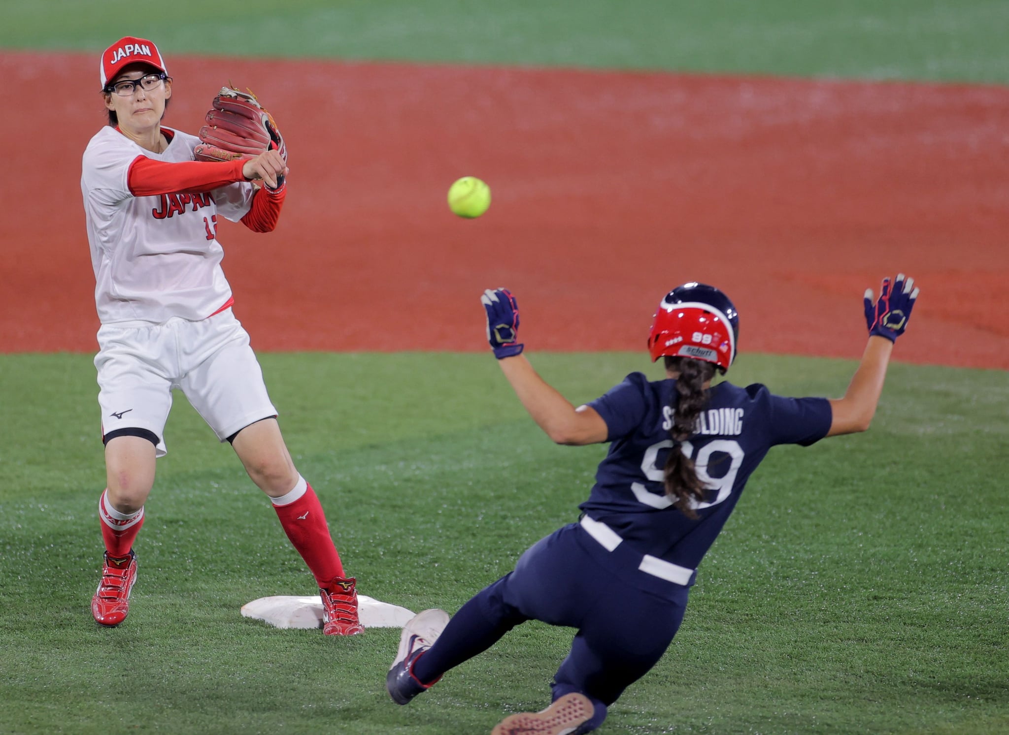 Japan Softball Wins Gold In 21 Olympics Us Takes Silver Popsugar Fitness
