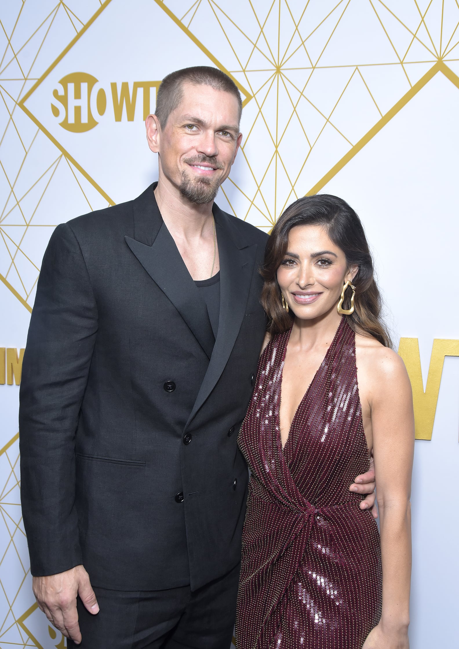 Who Is Sarah Shahi Dating? | PS Celebrity