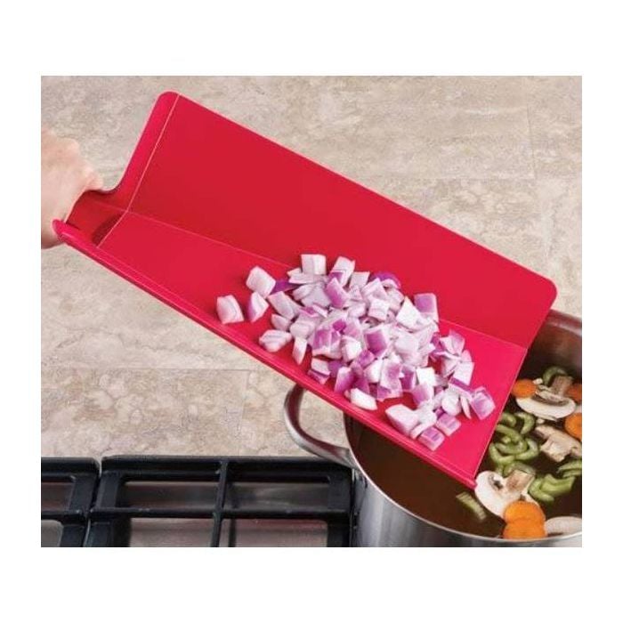 Slice and Sear: Joseph Joseph Chop2Pot Foldable Plastic Cutting Board