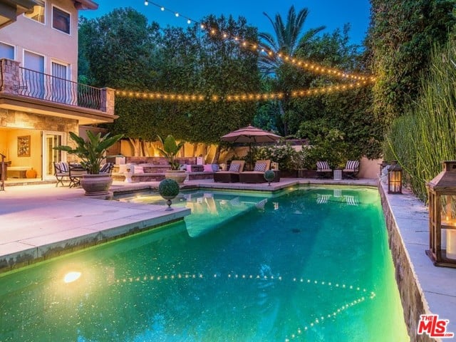 Pictures of Nick and Vanessa Lachey's Encino, CA, Home