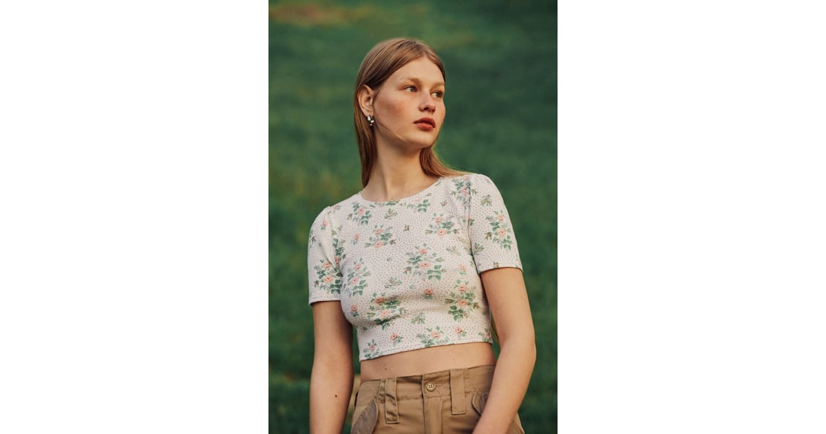 Laura Ashley UO Exclusive Josie Puff Sleeve Cropped Top Urban