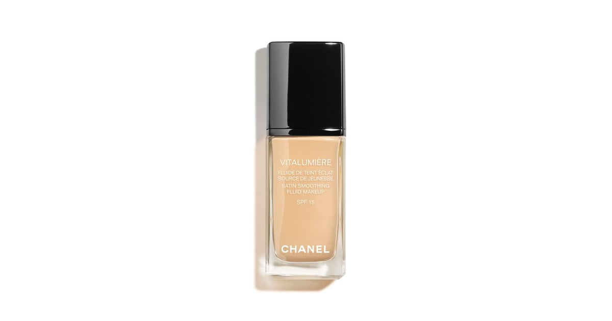 Chanel Vitalumière Satin Smoothing Fluid Makeup SPF 15