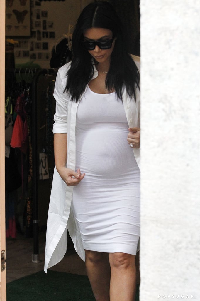 Kim Kardashian Baby Bump Pictures August 2015