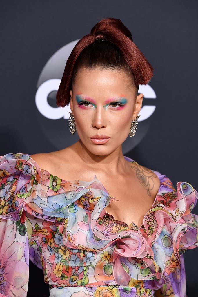 Halsey at the 2019 American Music Awards