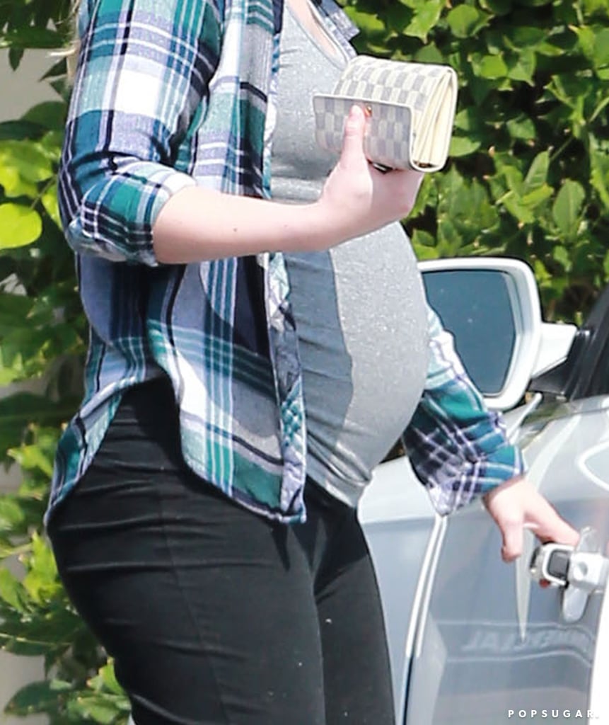 Pregnant Leighton Meester Pictures Pregnant Leighton Meester Pictures