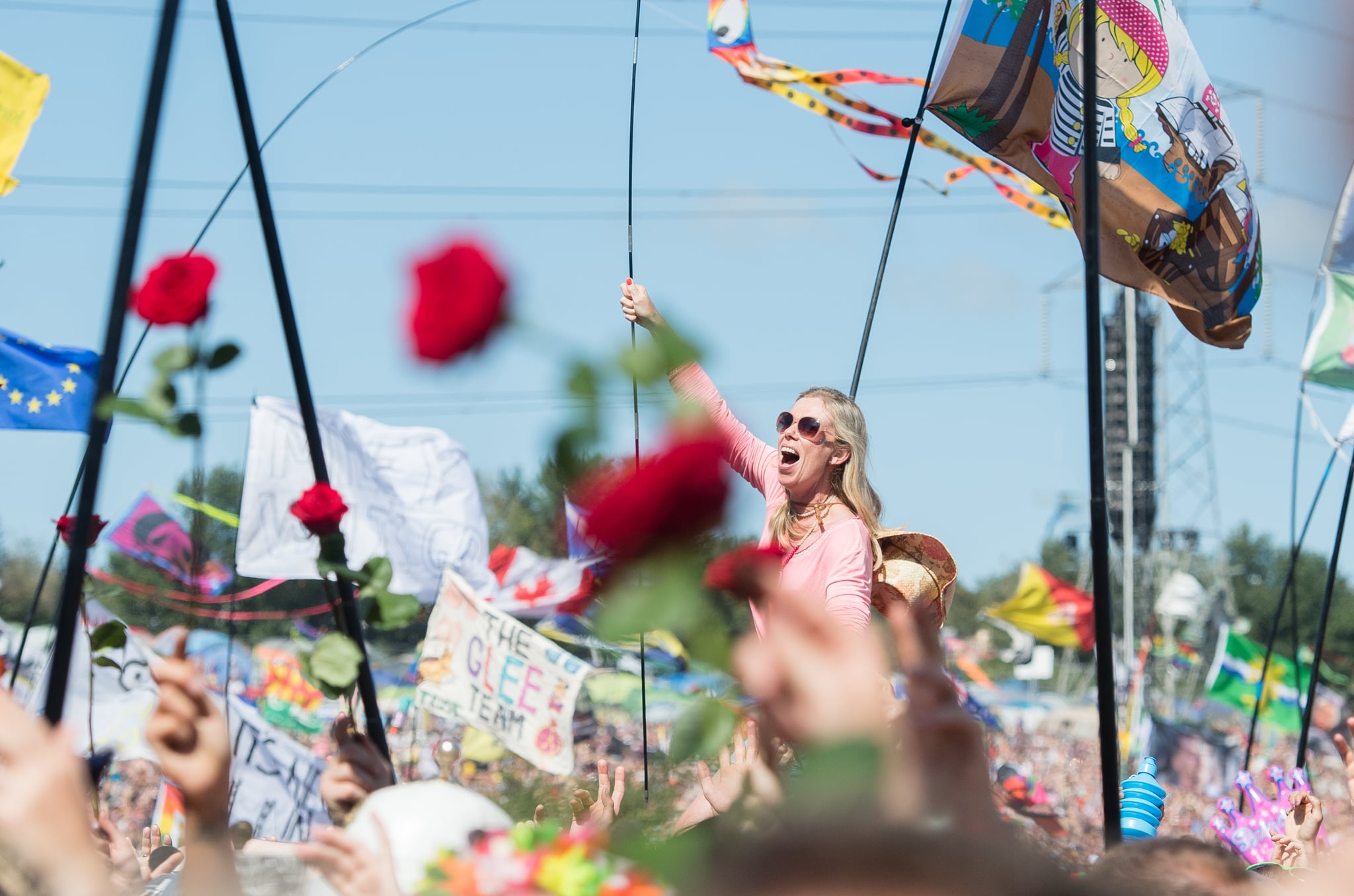 GLASTONBURY, ENGLAND - JUNE 30:  Festival goers enjoy the music  during day ficeof Glastonbury Festival at Worthy Farm, Pilton on June 29, 2019 in Glastonbury, England. (Photo by Samir Hussein/WireImage)