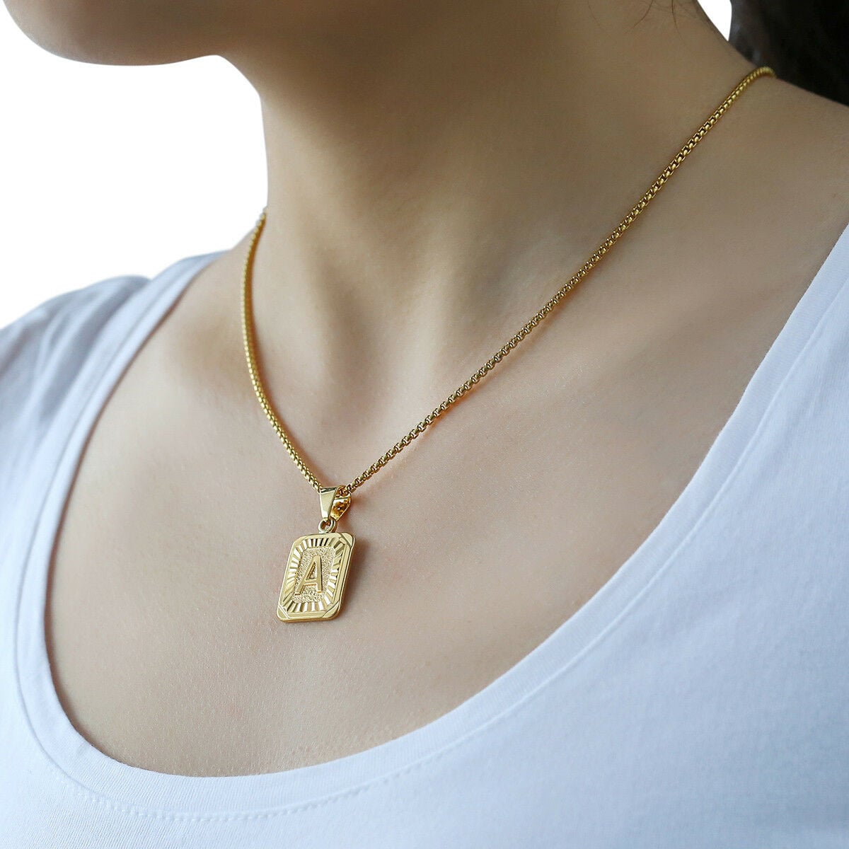 Best initial necklace for moms deals
