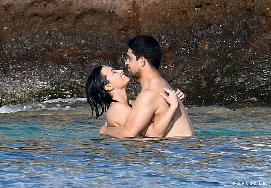 Demi Lovato and Wilmer Valderrama Kissing in St. Barts 2015