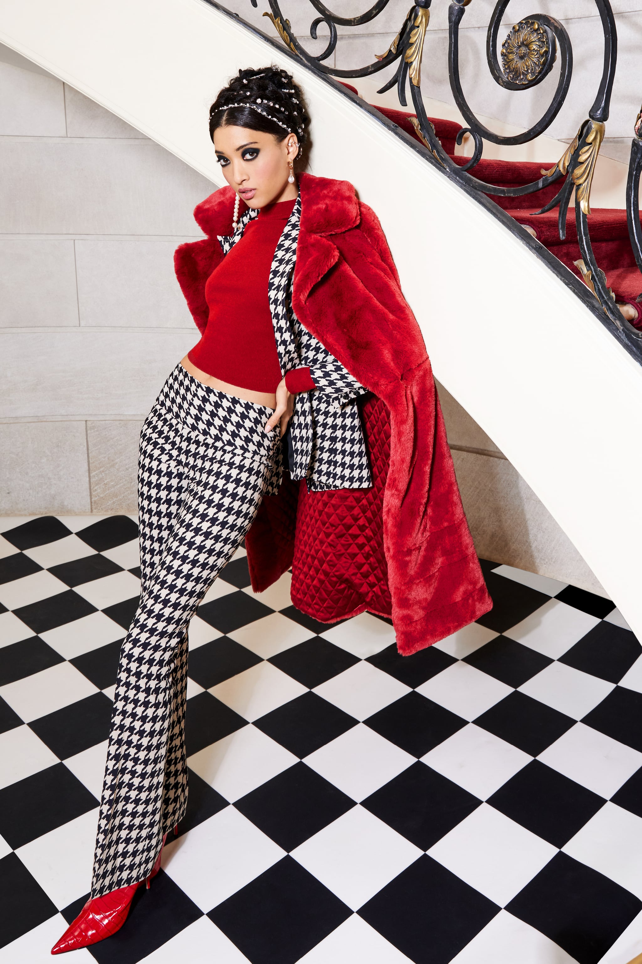 Alice and olivia sale red suit