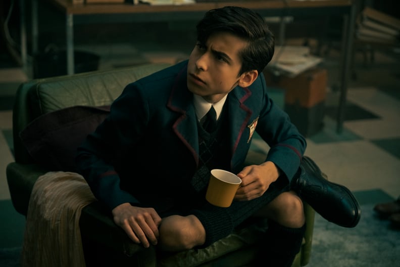 The Umbrella Academy What Does Five Tell His Dad In Greek Popsugar Entertainment 
