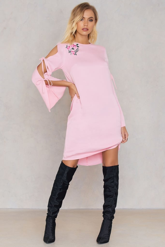 Andrea Hedenstedt x NA-KD Embroidered Knot Dress Pink