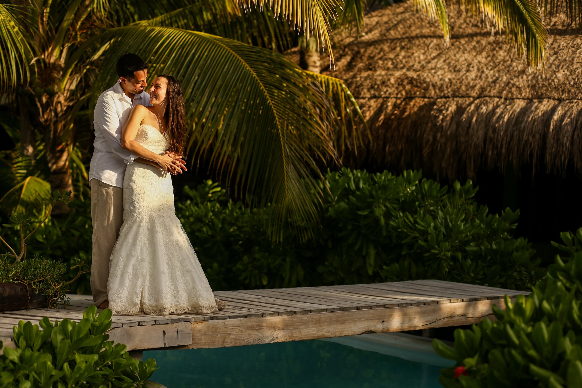 This Bride Trashed Her Wedding Dress in photo