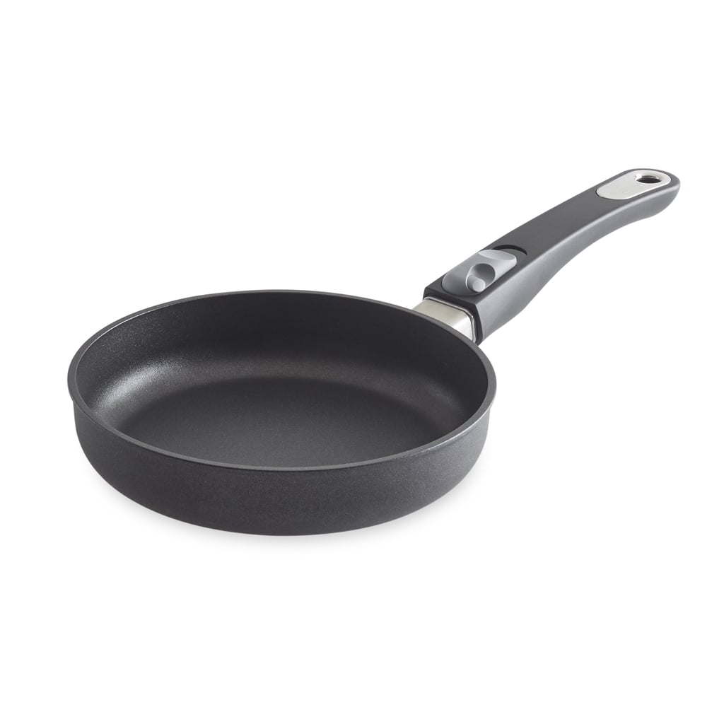 Pampered Chef 8" Nonstick Fry Pan