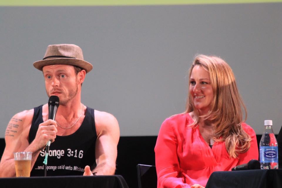 Yes, Sponge is wearing a Sponge tank top.