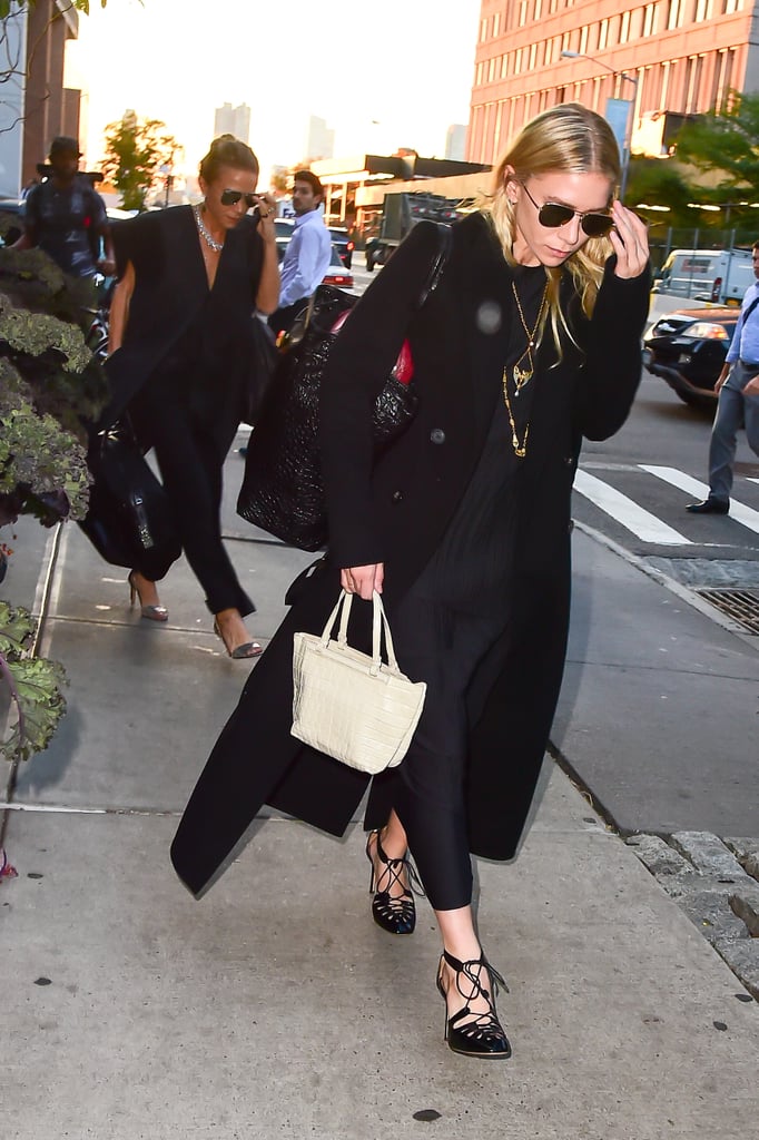 Mary-Kate and Ashley Olsen Carrying Bags in New York 2016 | POPSUGAR ...