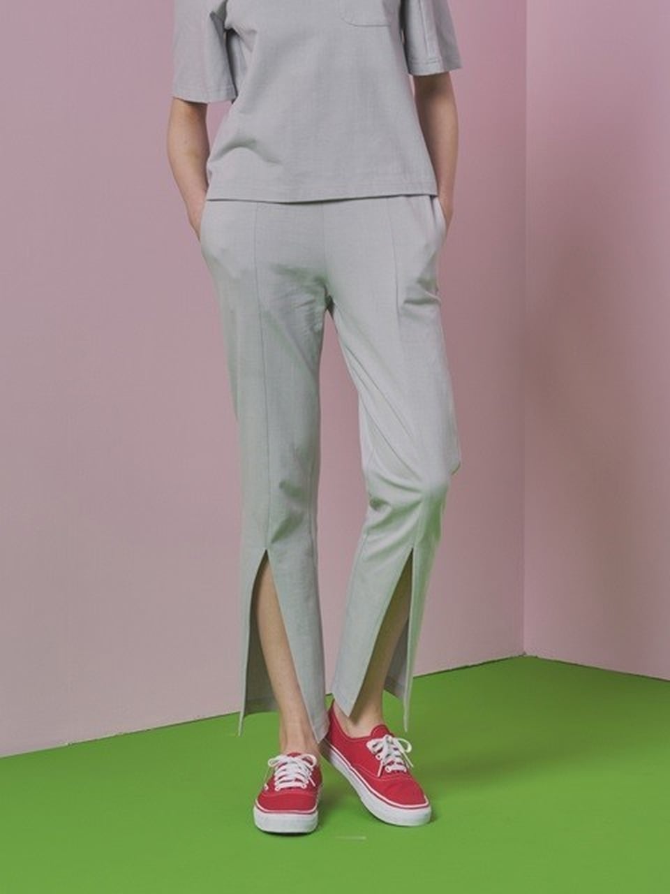Cuff-slit Trousers