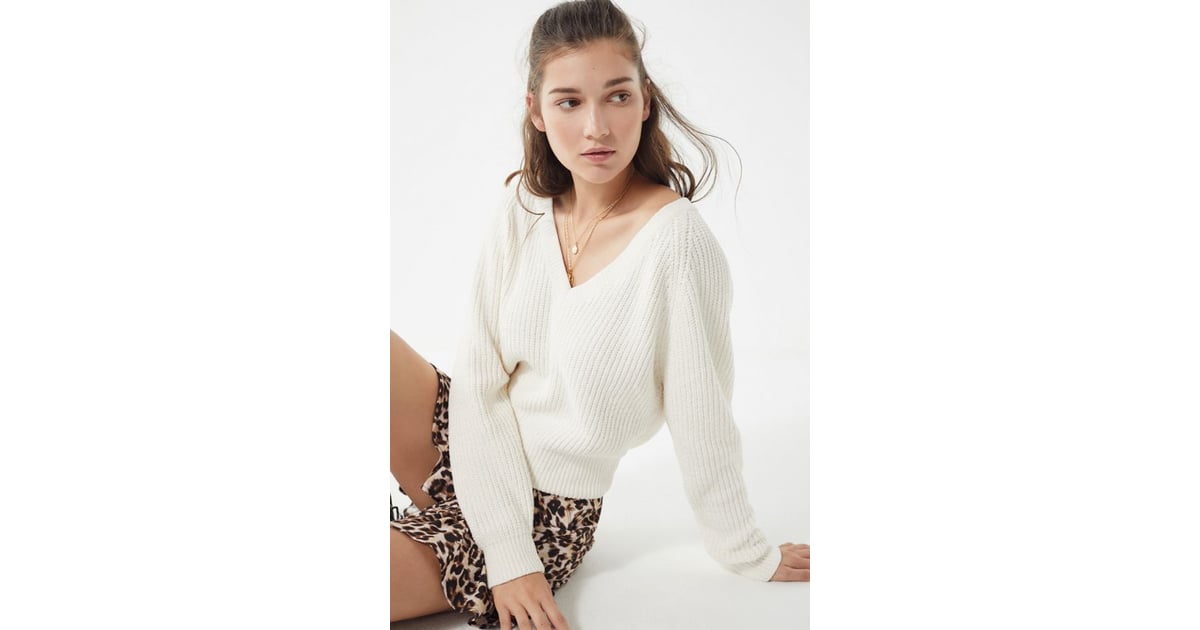 UO Cozy Chenille V-Neck Sweater 